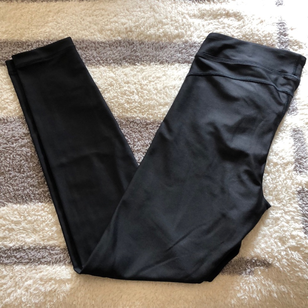 Black Under Armour leggings